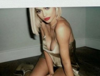 Η Kylie Jenner «ρίχνει» το Instagram... νεγκλιζέ (φωτό)